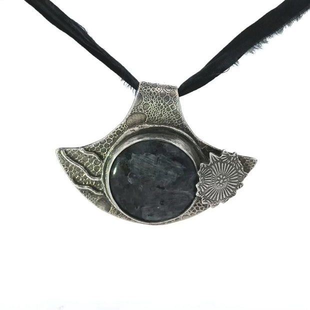 FS Labradorite in Gabbro B Total Eclipse Pendant