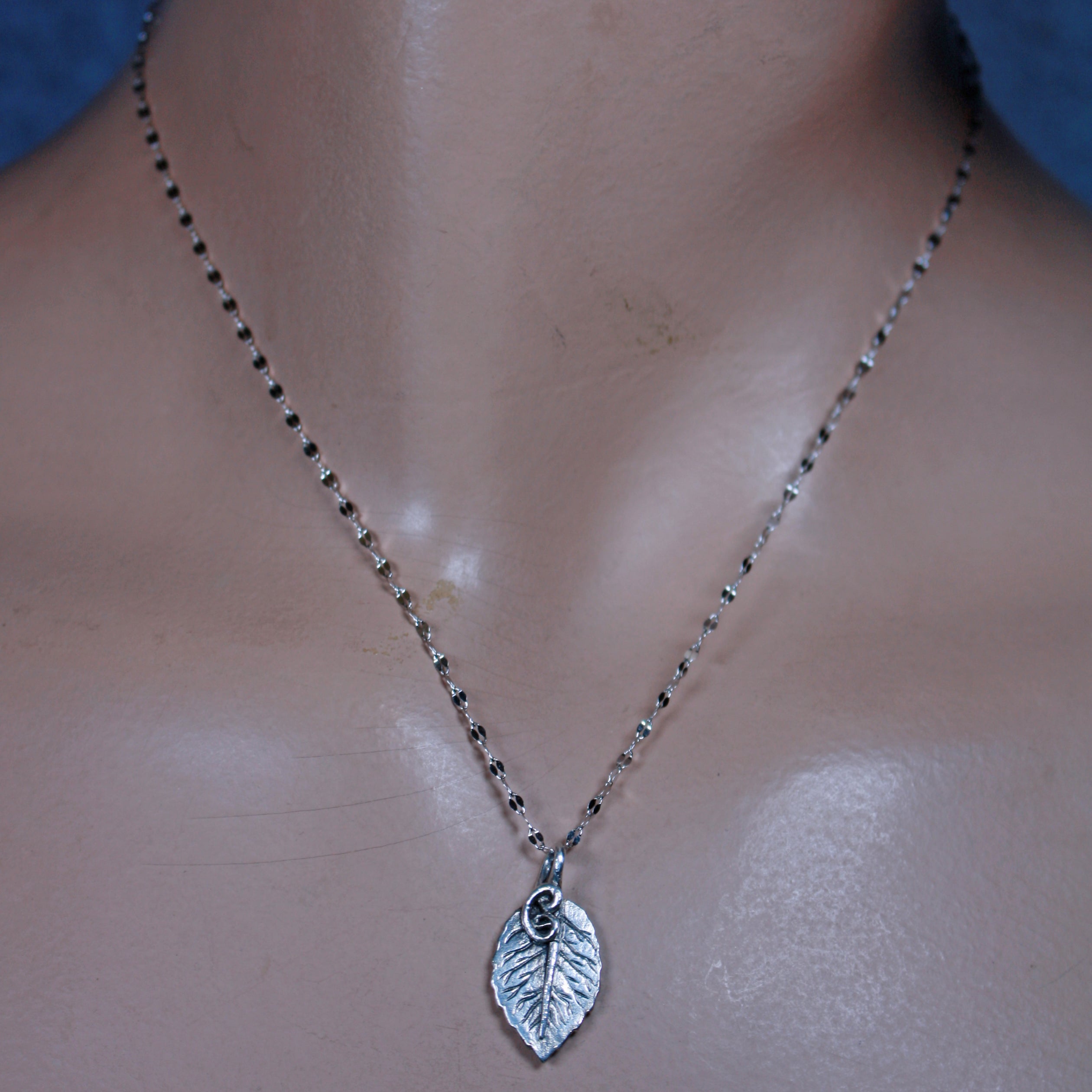 FS Leaf and Vine Pendant