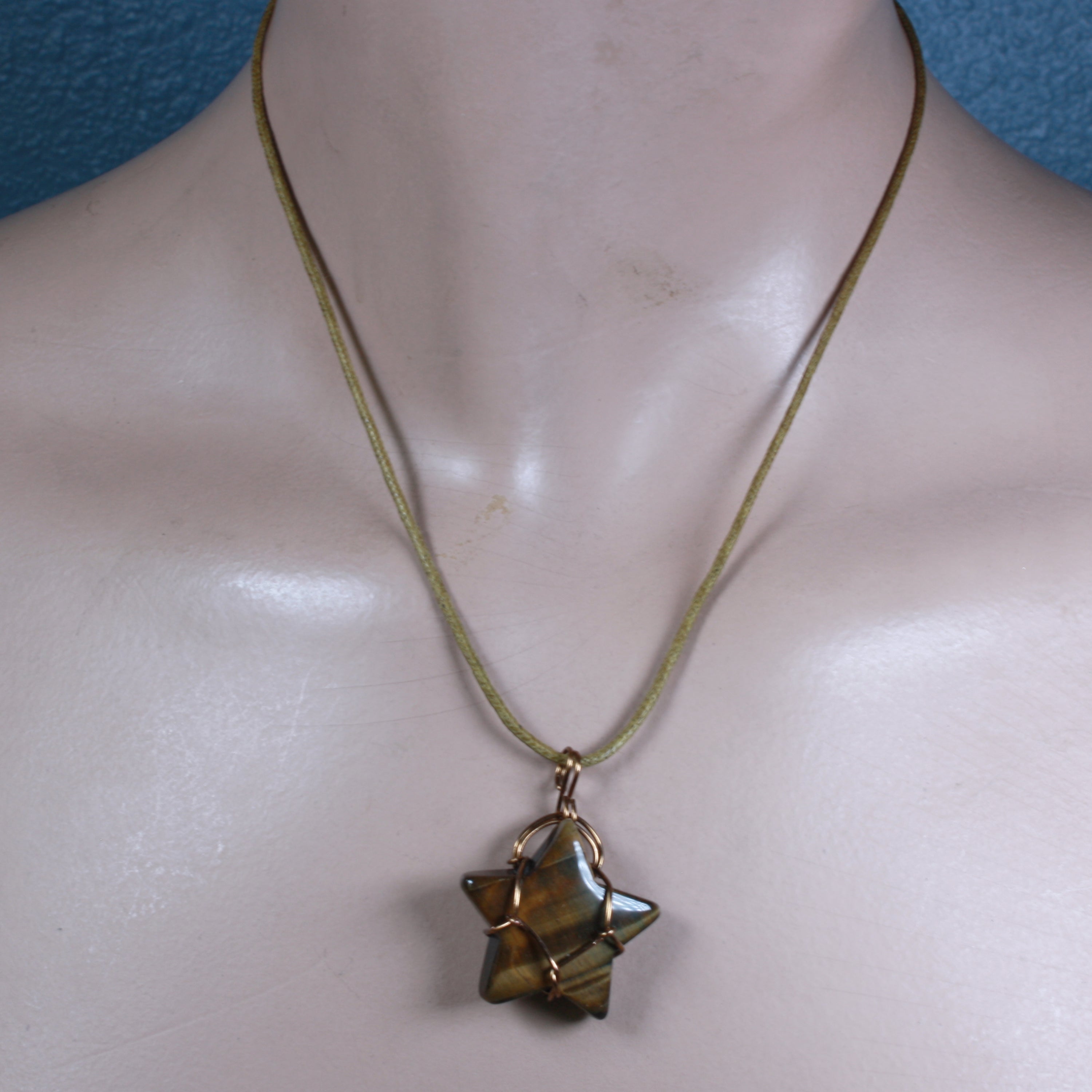 Tiger Eye Star Reversable Wirework Pendant