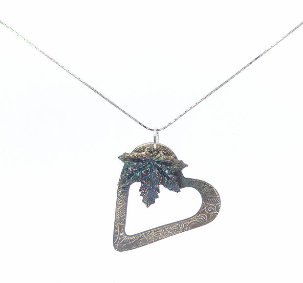 FS I Heart Canada Pendant