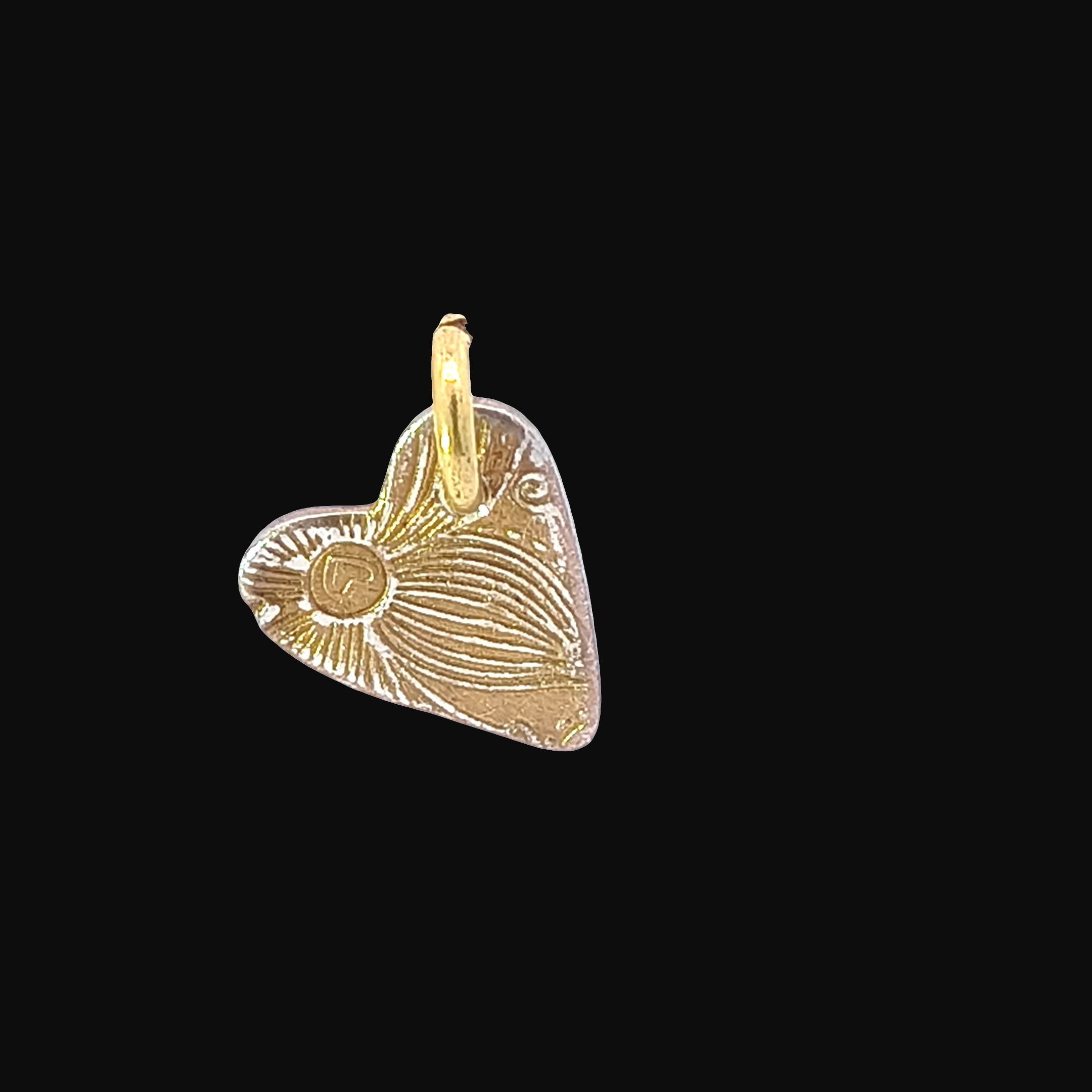 FS Tiny Heart Charm A